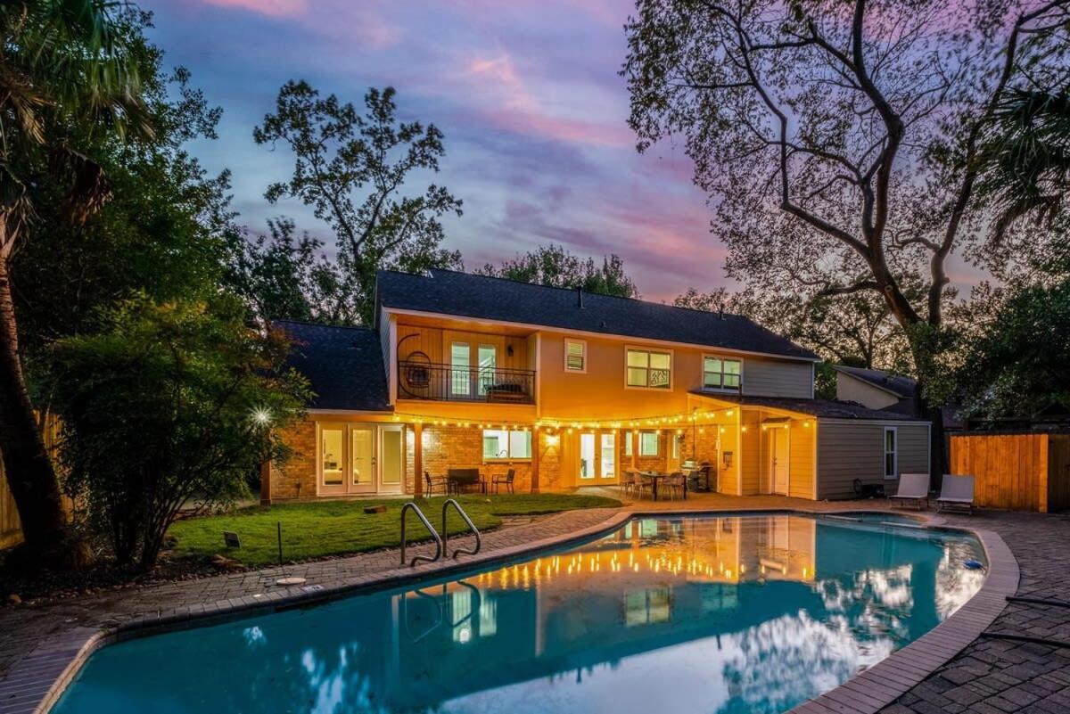 Bright And Spacious For W Pool -over 30 Nights- Houston