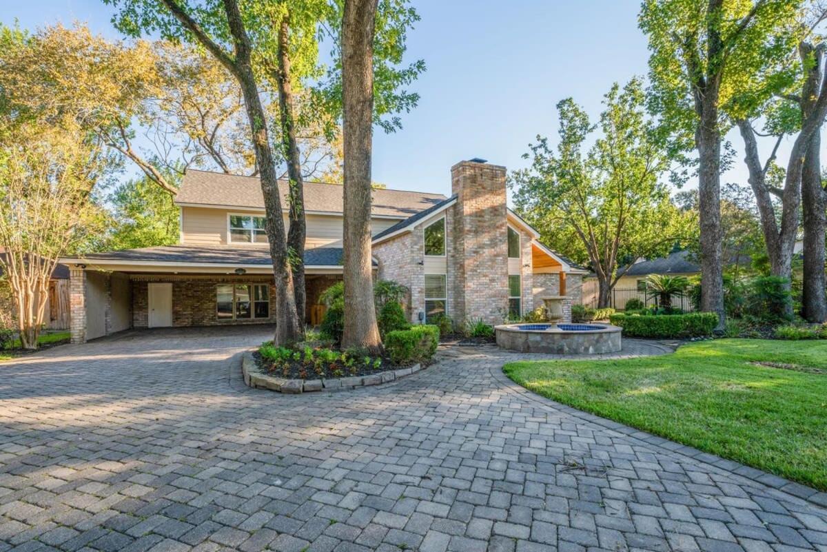 Holiday home Bright And Spacious For W Pool -over 30 Nights- Houston